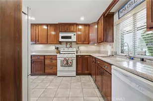 17164 Schollview, Lake Los Angeles, CA 93591 - Photo 12