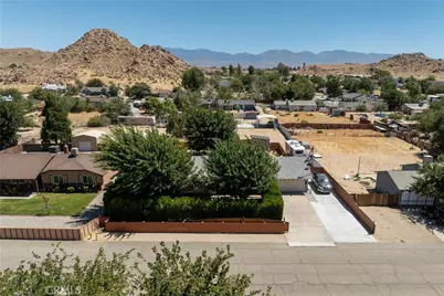 17164 Schollview, Lake Los Angeles, CA 93591 - Photo 1