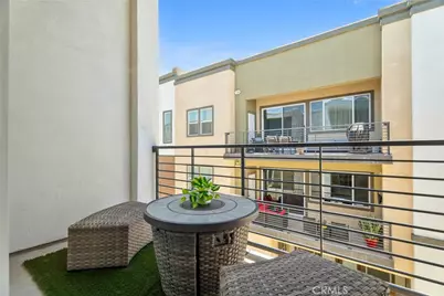 26966 Mosswood, Valencia, CA 91381 - Photo 22