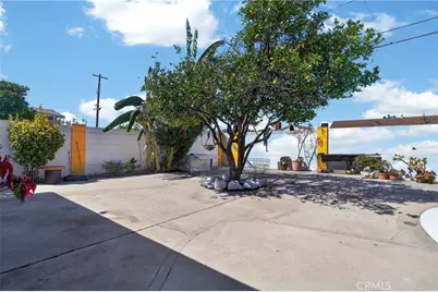 8719 Sylmar, Los Angeles, CA 91402 - Photo 48