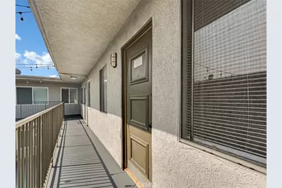 525 S Shelton Street #205, Burbank, CA 91506 - Photo 4