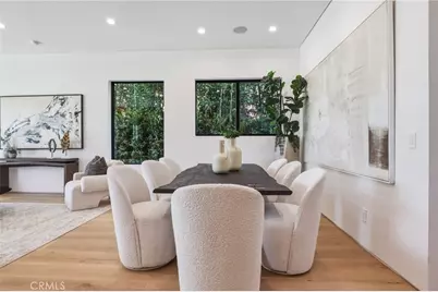 22816 Erwin, Woodland Hills, CA 91367 - Photo 8