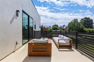 22816 Erwin, Woodland Hills, CA 91367 - Photo 52