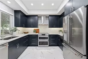 14271 Dickens St, Sherman Oaks, CA 91423 - Photo 10