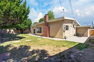 19448 Blythe, Reseda, CA 91335 - Photo 36
