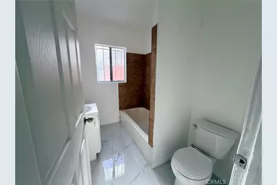 1223 W 69th, Los Angeles, CA 90044 - Photo 6