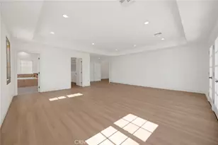 11528 Jenny Ln, Granada Hills, CA 91344 - Photo 32