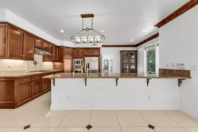 7521 E Hollow Oak Road, Anaheim, CA 92808 - Photo 18
