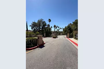 26341 Rainbow Glen Drive, Newhall, CA 91321 - Photo 24
