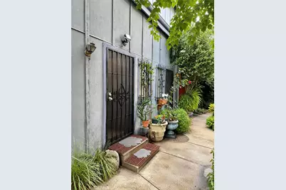 9346 Van Nuys Boulevard #4, Panorama City, CA 91402 - Photo 1