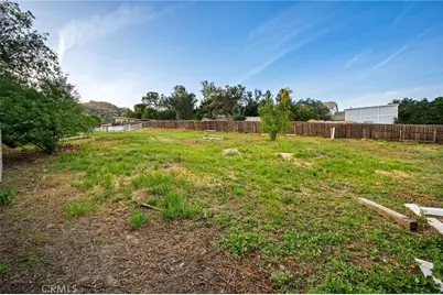 9812 Kentland Avenue, Chatsworth, CA 91311 - Photo 16