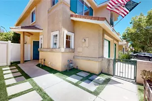 30430 Daisy Ct, Castaic, CA 91384 - Photo 2