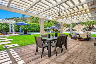 7015 Castle Peak Drive, West Hills, CA 91307 - Photo 36