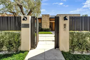 12142 Emelita St, Valley Village, CA 91607 - Photo 6