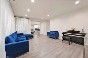 249 Zerr Ct, Glendale, CA 91206 - Photo 2