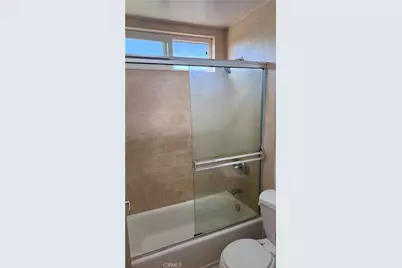 20327 Saticoy #309, Winnetka, CA 91306 - Photo 18