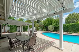 23313 Cohasset St, West Hills, CA 91304 - Photo 32