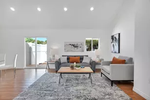 4540 Del Moreno Dr, Woodland Hills, CA 91364 - Photo 26