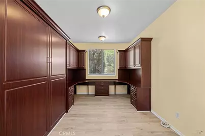28454 Cascade, Castaic, CA 91384 - Photo 22