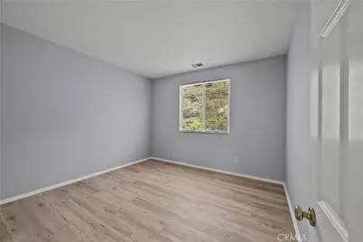 28454 Cascade, Castaic, CA 91384 - Photo 30