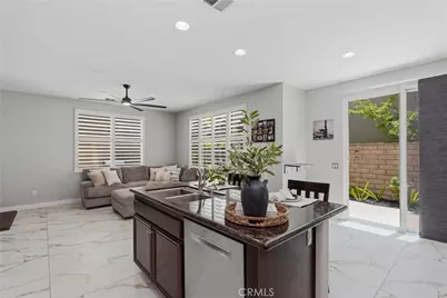 23822 Via Campana, Valencia, CA 91354 - Photo 24