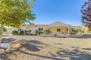 29520 Piani, Pearblossom, CA 93553 - Photo 1