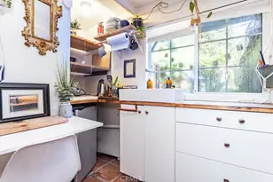 8869 Lookout Mountain Ave, Los Angeles, CA 90046 - Photo 40
