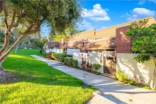 10055 Larwin, Chatsworth, CA 91311 - Photo 1