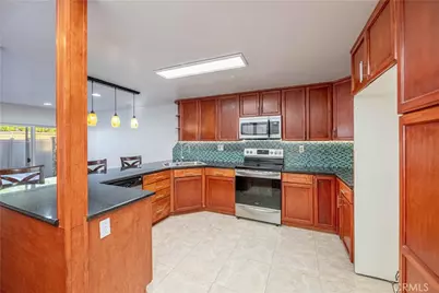 10055 Larwin #3, Chatsworth, CA 91311 - Photo 24
