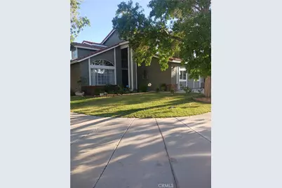660 E Avenue J10, Lancaster, CA 93535 - Photo 2