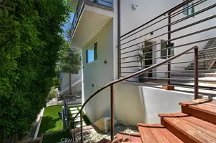 15059 Rayneta Dr, Sherman Oaks, CA 91403 - Photo 58
