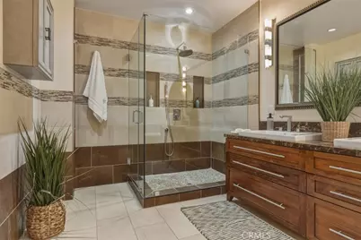 15059 Rayneta Drive, Sherman Oaks, CA 91403 - Photo 38