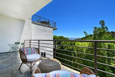 15059 Rayneta Drive, Sherman Oaks, CA 91403 - Photo 46