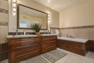 15059 Rayneta Dr, Sherman Oaks, CA 91403 - Photo 40