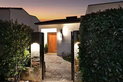 15059 Rayneta Drive, Sherman Oaks, CA 91403 - Photo 2