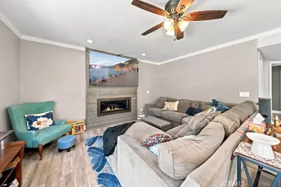 22237 Birmingham Place, Saugus, CA 91350 - Photo 28