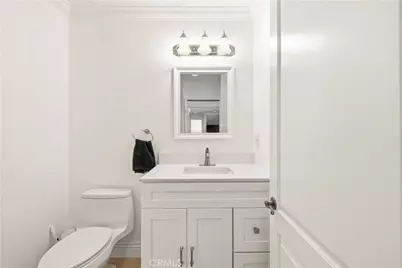 11145 Sunshine Terrace #102, Studio City, CA 91604 - Photo 12