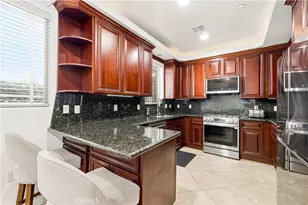 11145 Sunshine Terrace, Studio City, CA 91604 - Photo 6