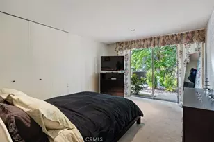 5000 Queen Victoria Rd, Woodland Hills, CA 91364 - Photo 38