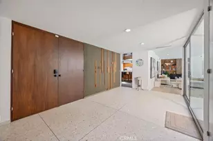5000 Queen Victoria Rd, Woodland Hills, CA 91364 - Photo 8