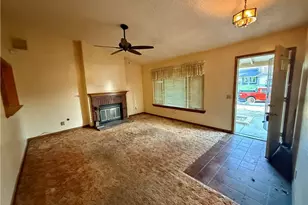 1719 Hitchcock, Palmdale, CA 93550 - Photo 4
