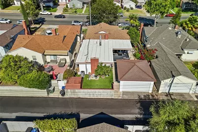2641 N Buena Vista Street, Burbank, CA 91504 - Photo 30