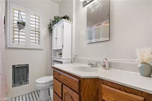 2641 N Buena Vista St, Burbank, CA 91504 - Photo 16