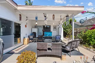 2641 N Buena Vista Street, Burbank, CA 91504 - Photo 24