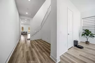 29566 Camino Azar, Valencia, CA 91354 - Photo 2