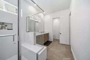 29566 Camino Azar, Valencia, CA 91354 - Photo 32