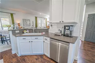 28235 Springvale Ln, Castaic, CA 91384 - Photo 10