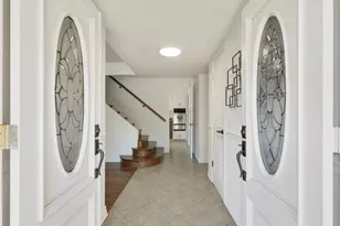 19207 Olympia, Porter Ranch, CA 91326 - Photo 4