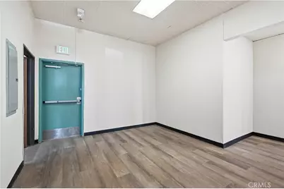 2140 E Palmdale Boulevard #M, Palmdale, CA 93550 - Photo 16
