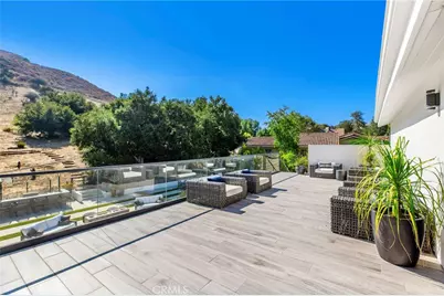 207 Saddlebow Road, Bell Canyon, CA 91307 - Photo 30
